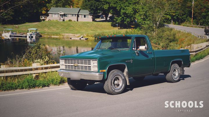 Dark green square body